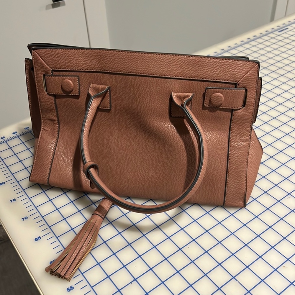 JustFab light pink faux leather shoulder bag